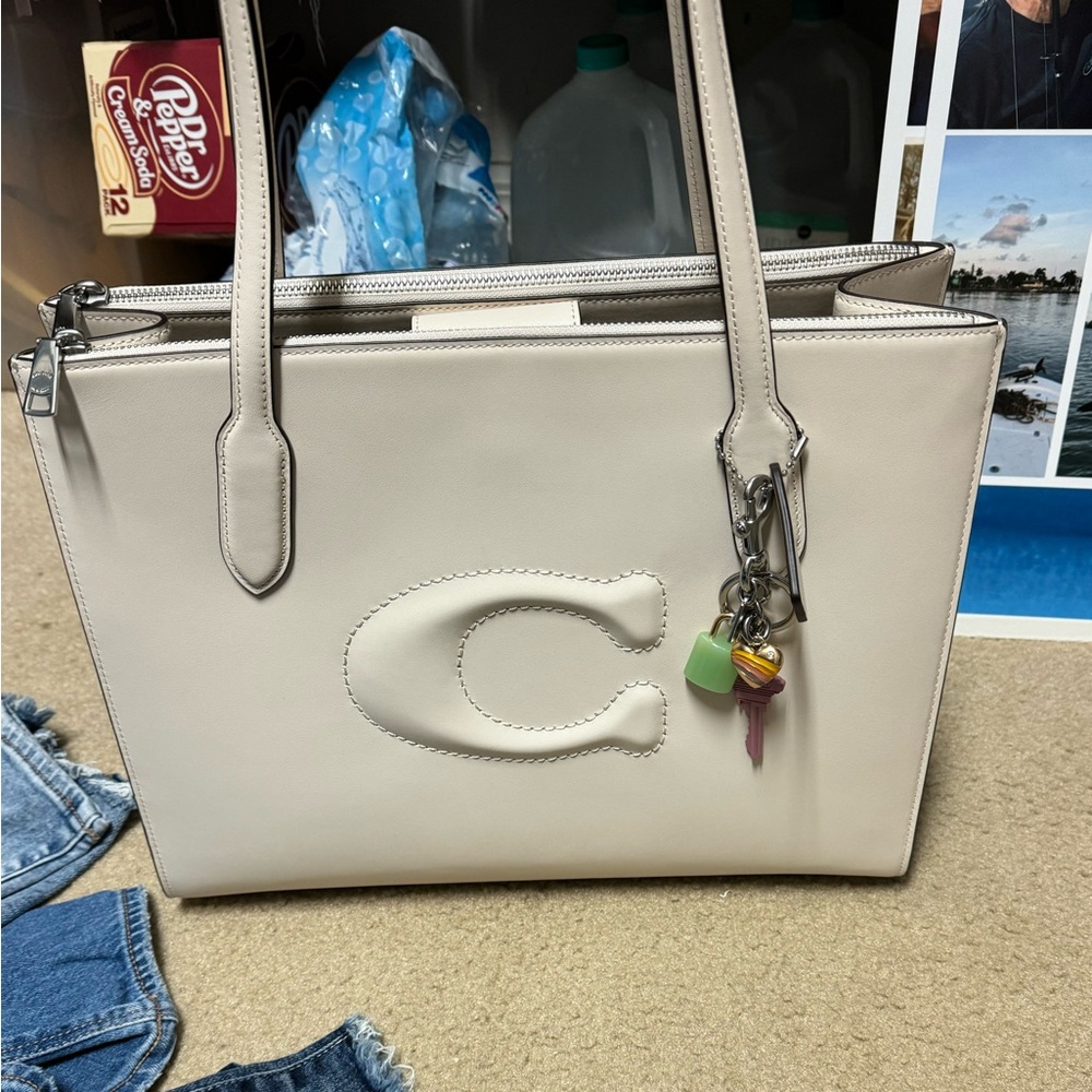 Coach Tote